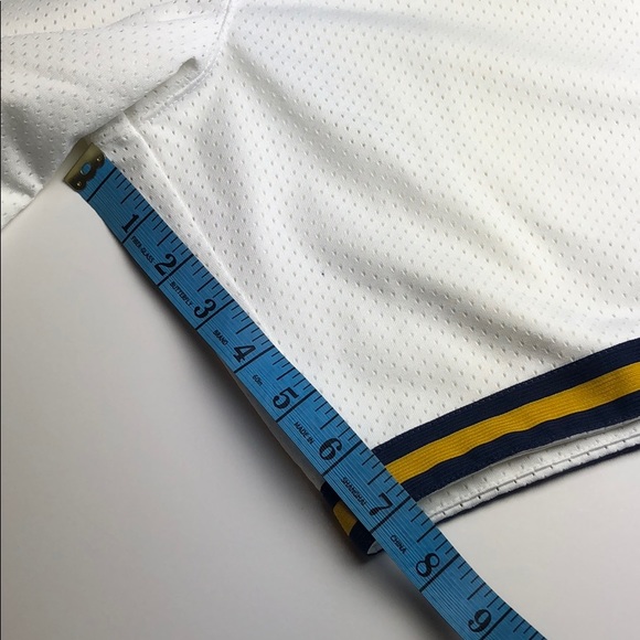 Men’s Nike Double Mesh Gym Shorts - Picture 8 of 8